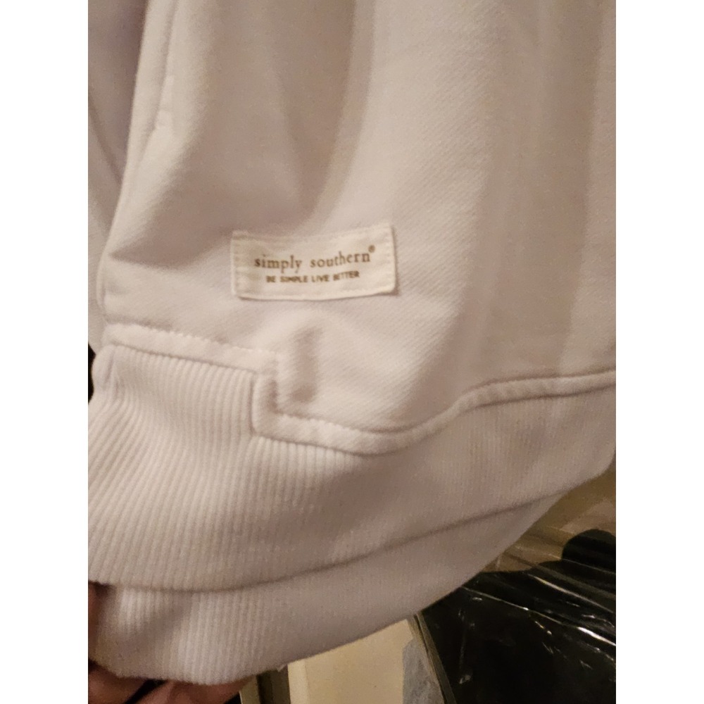 Simply Southern Team Bride White Cotton Sweatshirt M GREAT condition - Picture 2 of 6